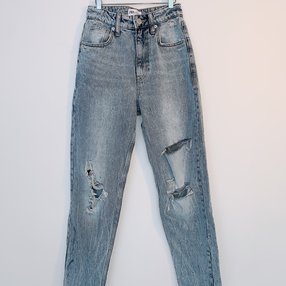 Zara Ripped Jeans - Picture 1 of 3